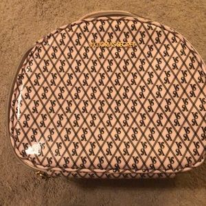 Victoria’s Secret Train makeup case